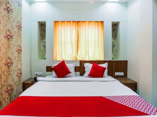 Фото Oyo 16163 Hotel Shri Hari