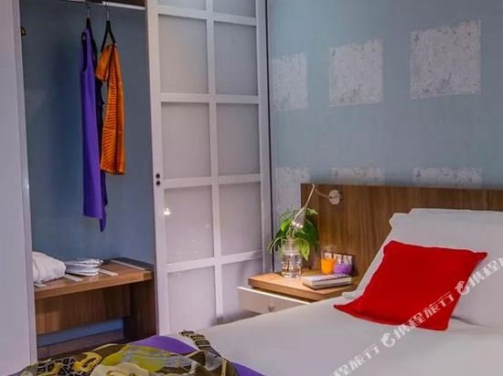 Фото Novus City Hotel