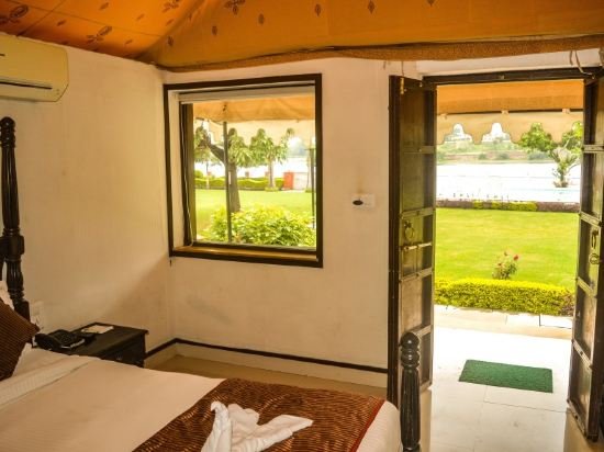 Фото Shree Vilas Orchid-By Lake Pichhola, Udaipur