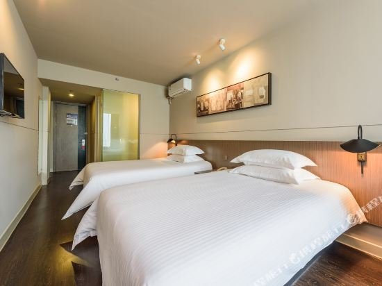 Фото Jinjiang Inn Select Qinzhou East Station Municiple Government