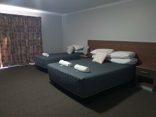 Гостиница Coro Club Motel в Гриффите