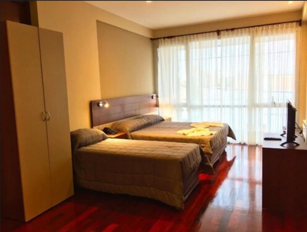 Фото Plaza Hotel Paseo