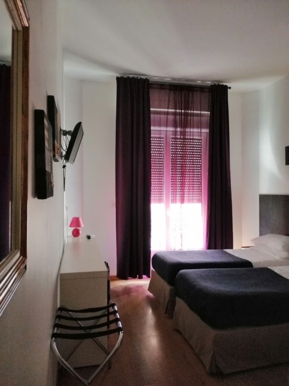 Фото Brit Hotel Colbert Juan les Pins