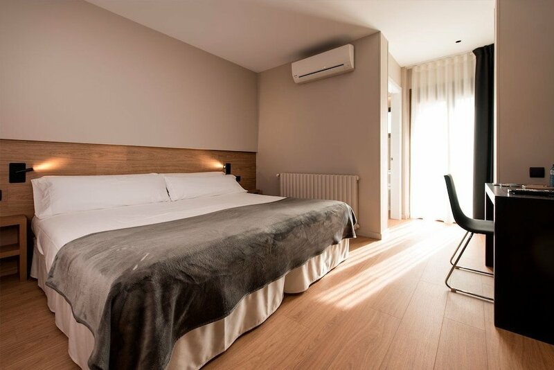 Гостиница Hotel Terradets