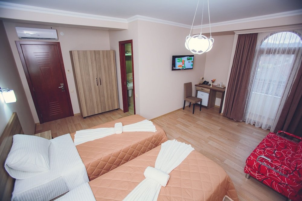 Фото Daisi-Sunset Hotel