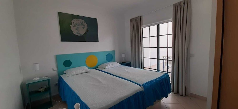 Фото Adelaide Hotel