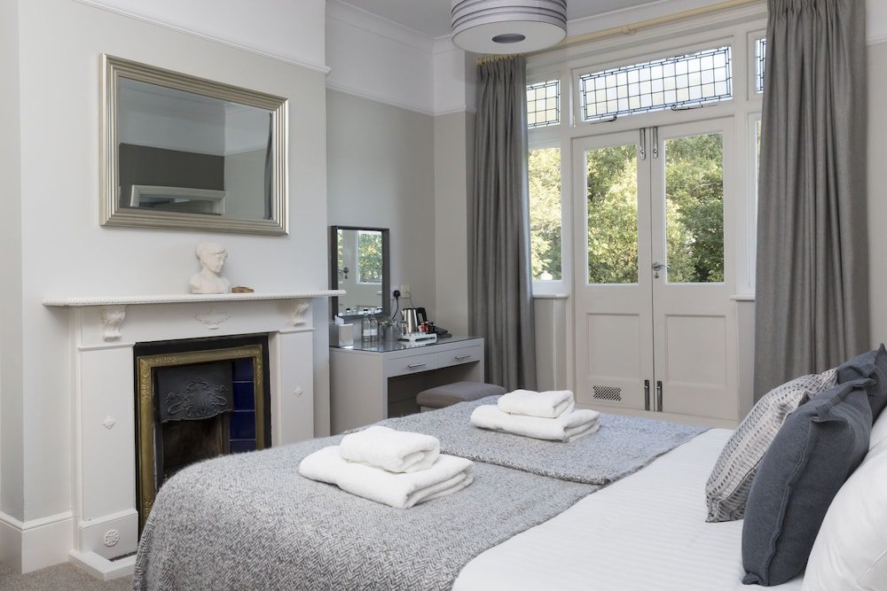 Фото The Crown Inn