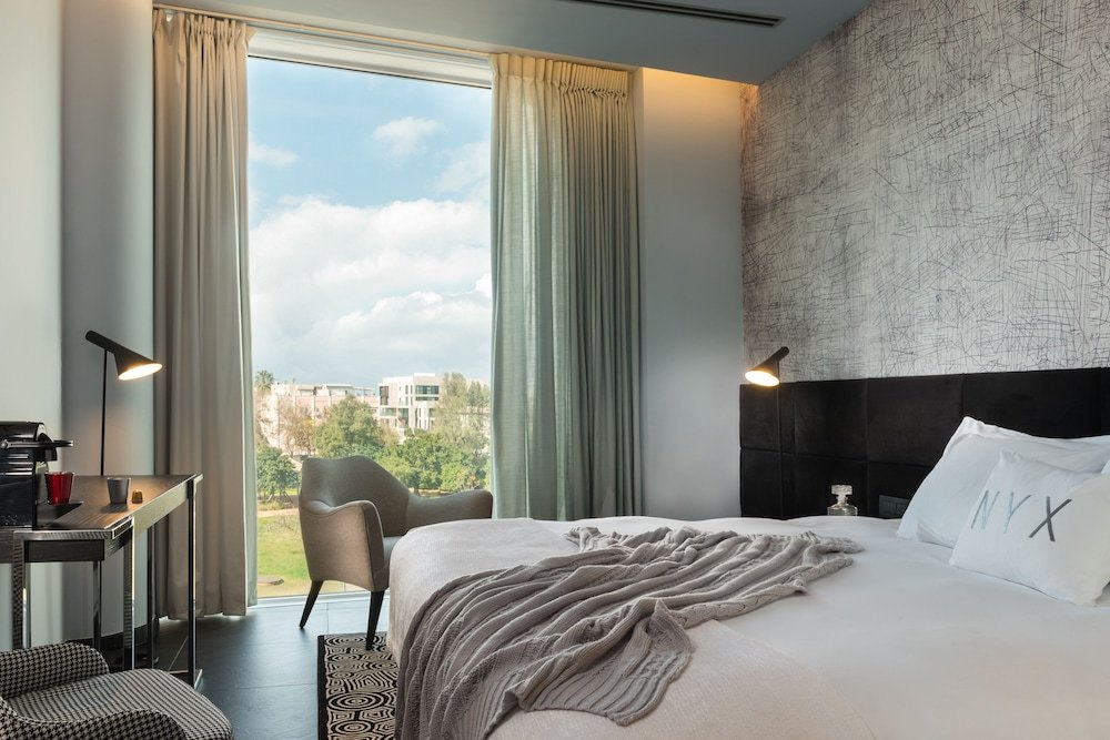 Фото Nyx Herzliya