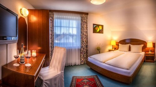 Гостиница Hotel Kalenborner Hoehe