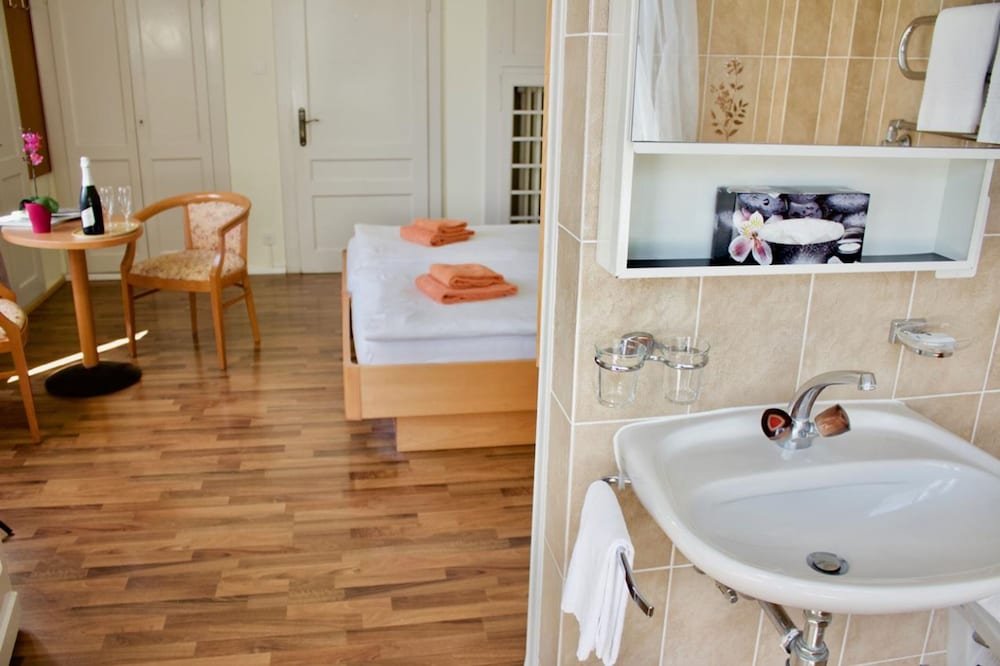 Фото Hotel La Perla