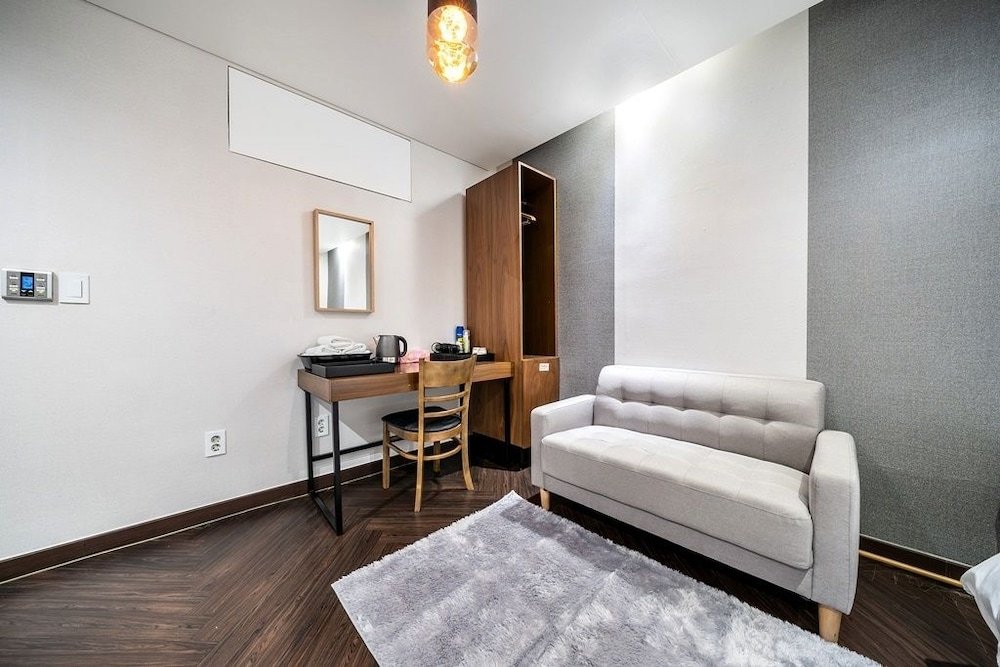 Фото Suwon Grace Hotel