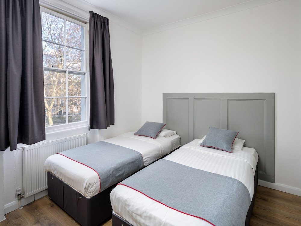 Фото Oyo Kings Hotel