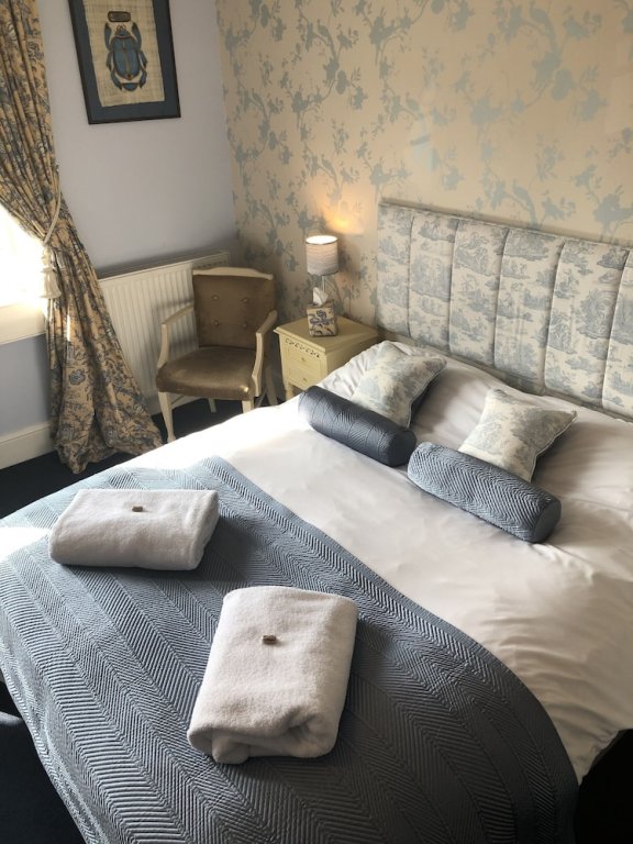 Фото Devonshire House