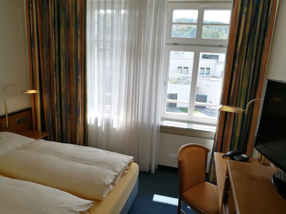 Фото Hotel Neustädter Hof