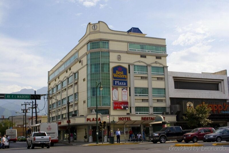 Гостиница Hotel Plaza Calzada в Монтеррее