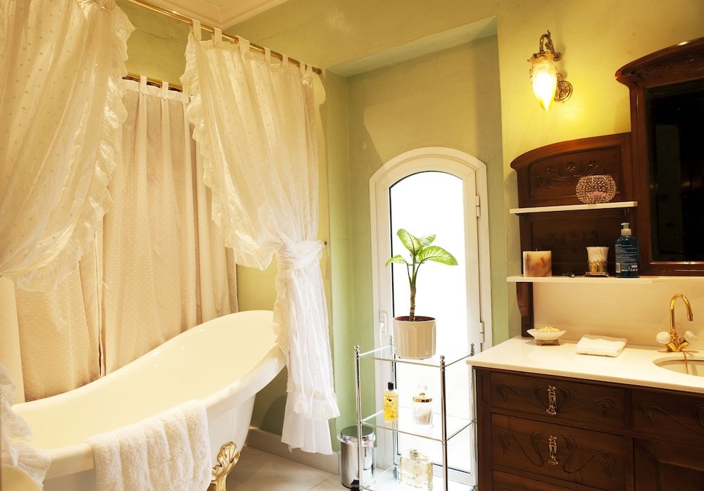 Фото Hotel Boutique Edelweiss La Garriga - Adults Only