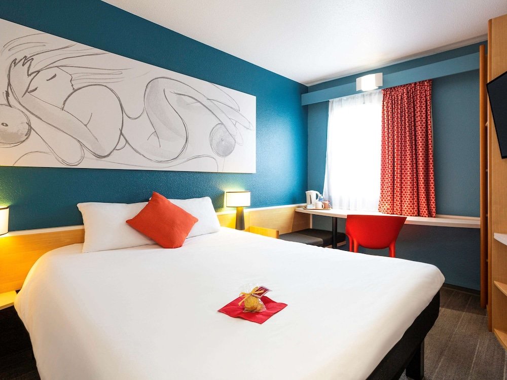 Фото B&b Hotel Bordeaux Mérignac Cadera Aéroport