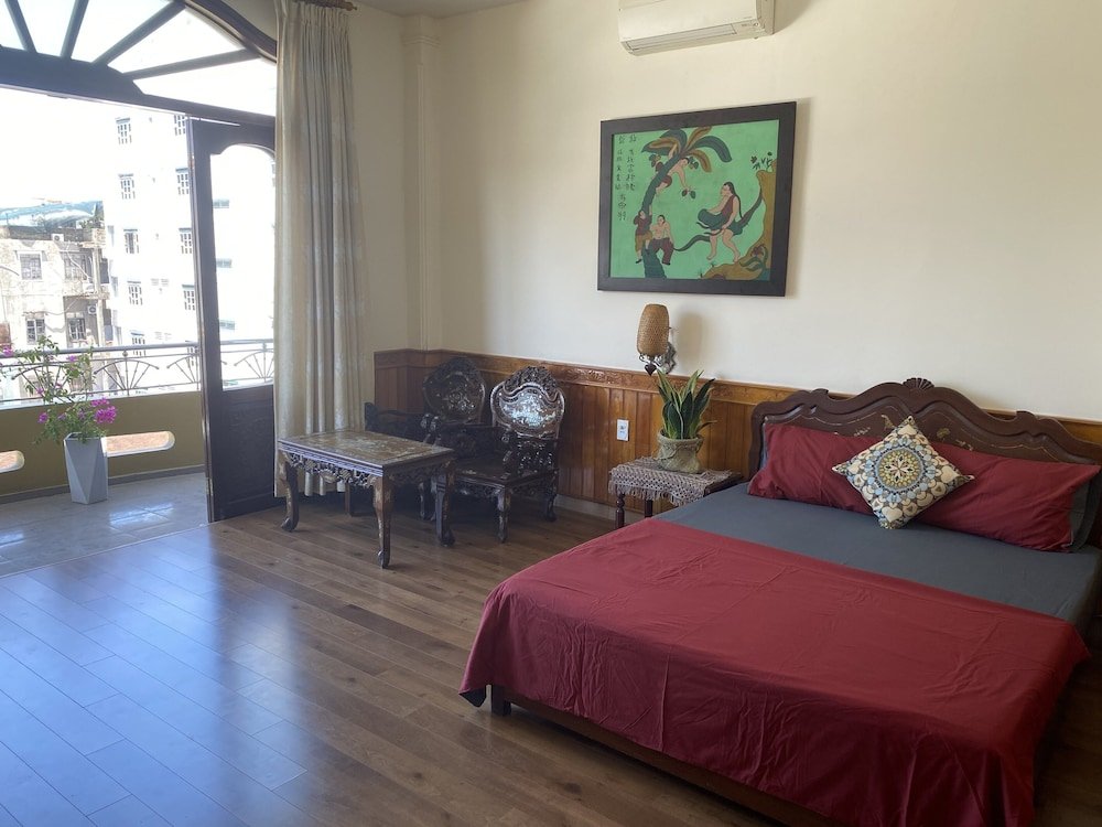 Фото Why Not Hostel n Bar