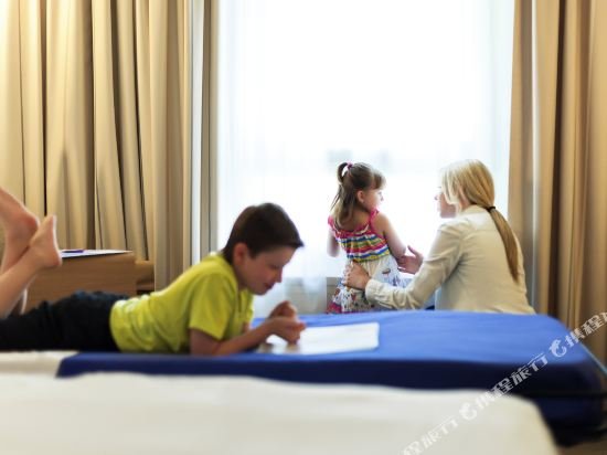 Фото ibis Aulnay Paris Nord Expo