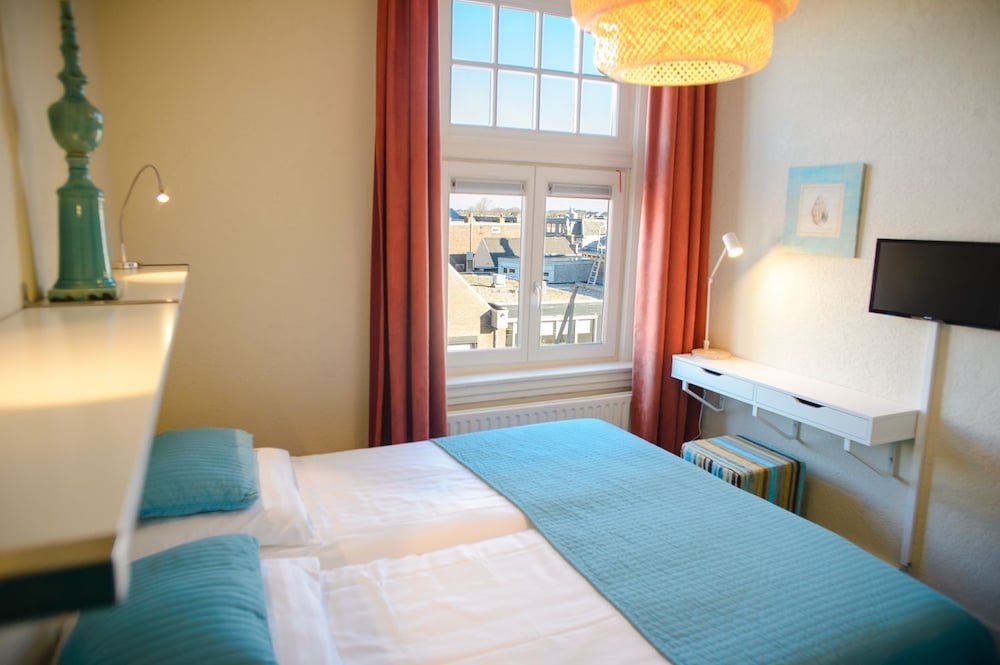 Фото Hotel Grand Cafe Xl