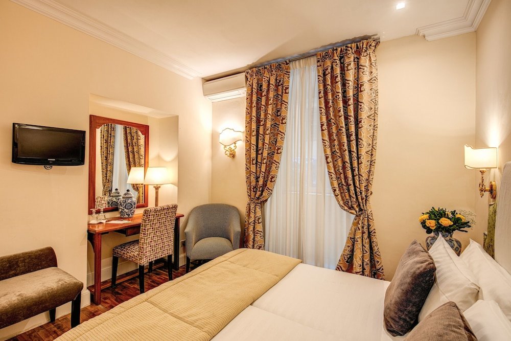 Фото Hotel Cortina