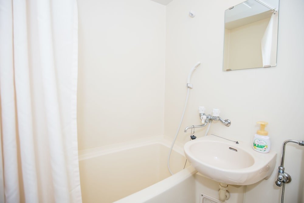 Фото Ymca International Youth Center Tozanso