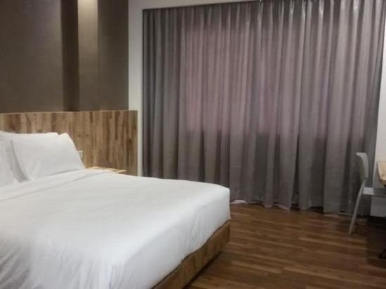 Фото All Nite And Day Veteran