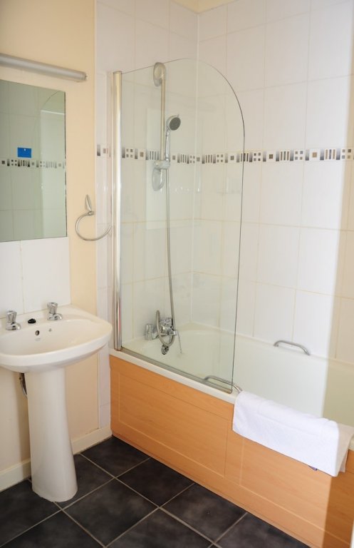 Фото The Station Hotel