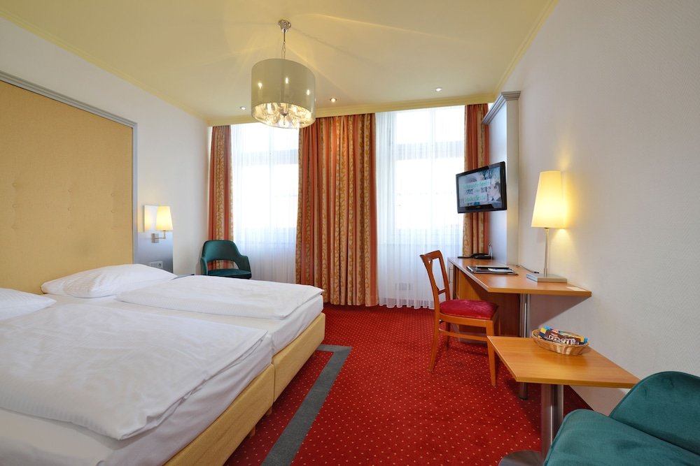 Фото Hotel Celler Hof