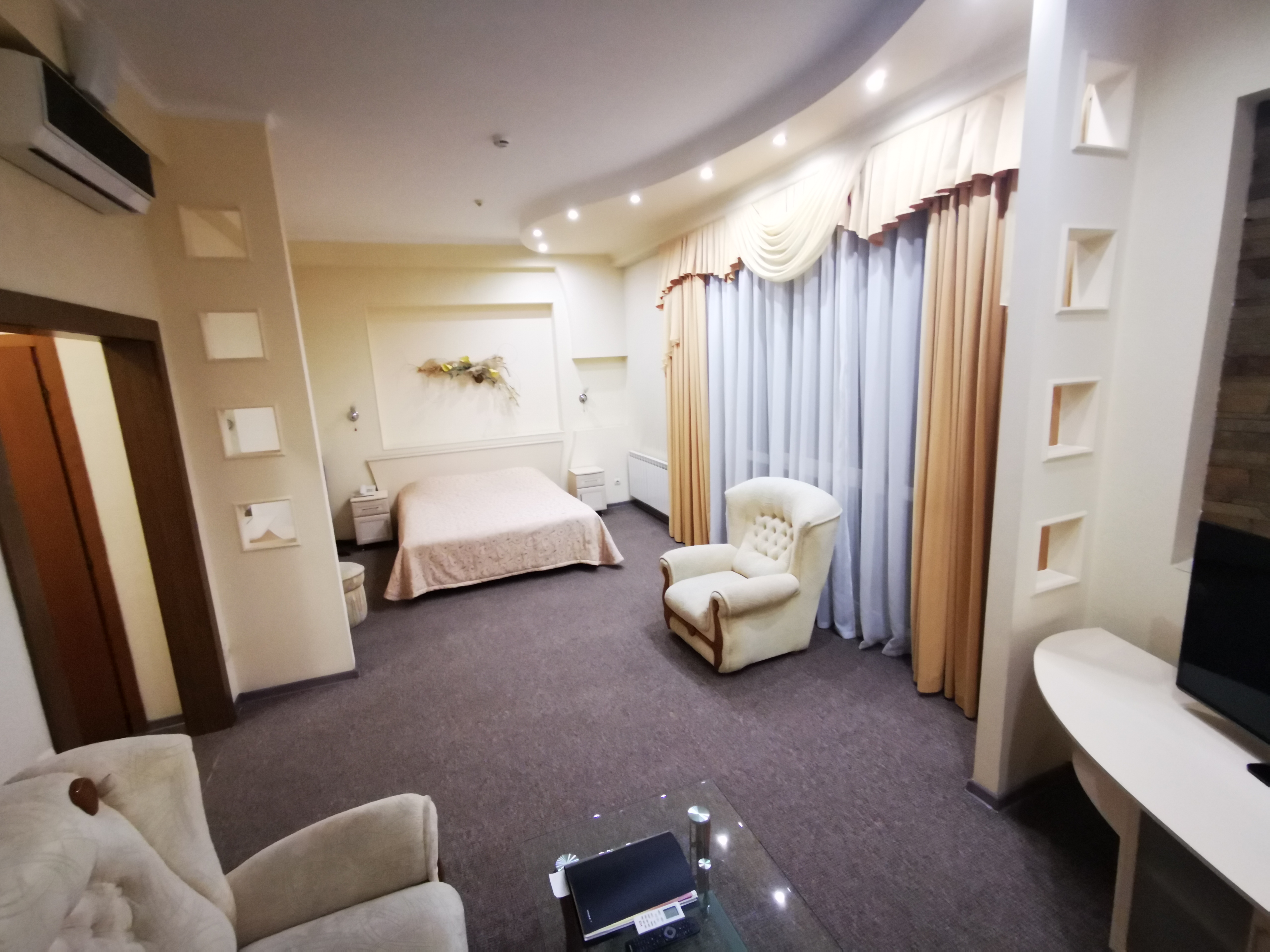 Фото Империал