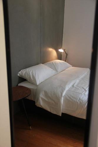 Фото The 80's Guesthouse - Hostel