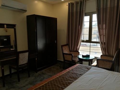 Фото Beautat Hotel