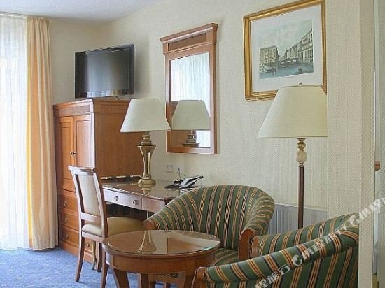 Фото отеля 3