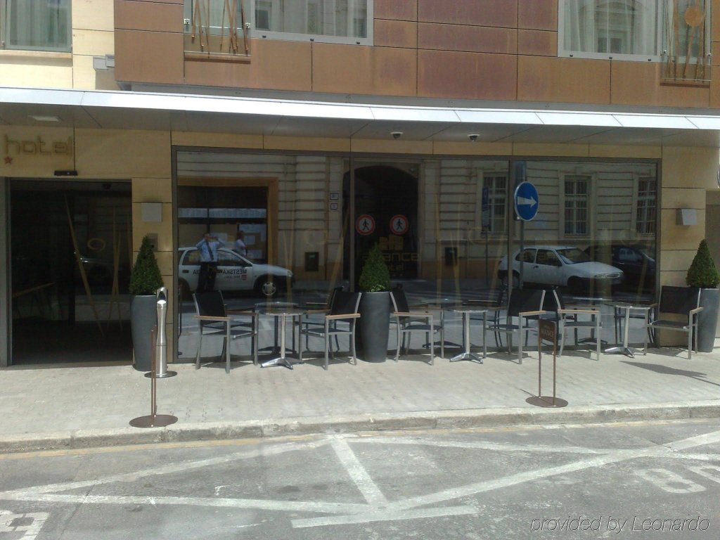 Фото Hotel Avance