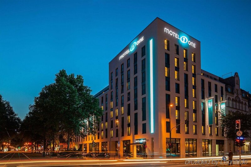 Гостиница Motel One Düsseldorf - Hauptbahnhof в Дюссельдорфе