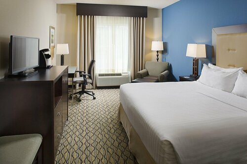Гостиница Holiday Inn Express Hotel & Suites Auburn - University Area, an Ihg Hotel