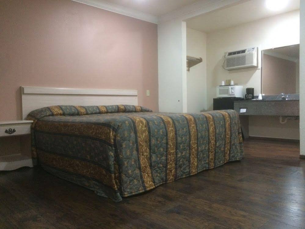 Фото Holiday Lodge