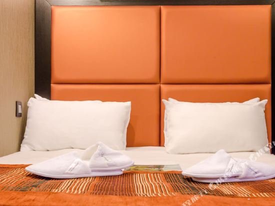 Фото Best Western Plus Opera Batignolles