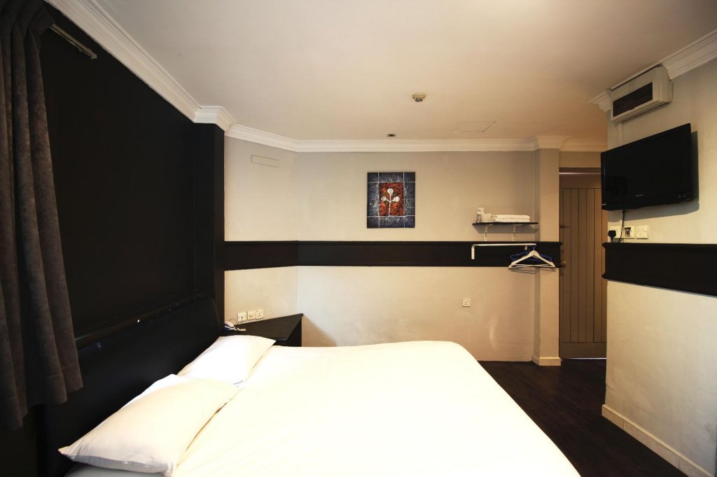 Фото Hotel Jjh Aliwal