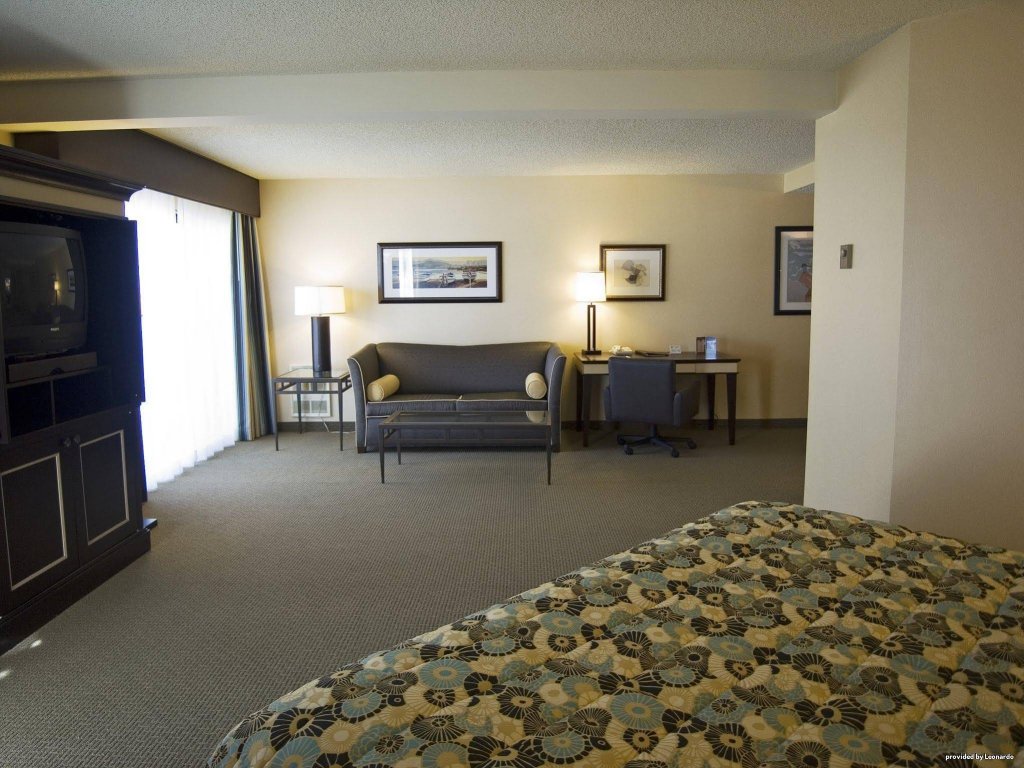 Фото Pacifica Lighthouse Hotel Trademark Collection by Wyndham