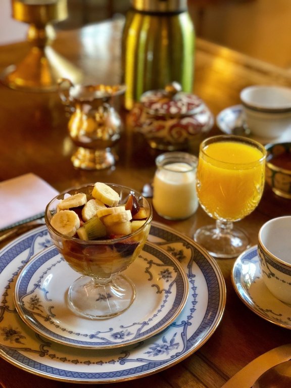 Фото Riad Emberiza Sahari