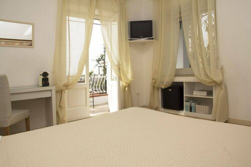 Гостиница La Giuliva Charming Rooms в Анакапри