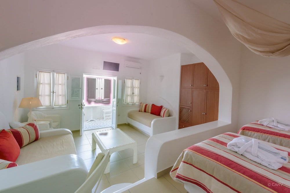 Фото Aspalathras White Hotel