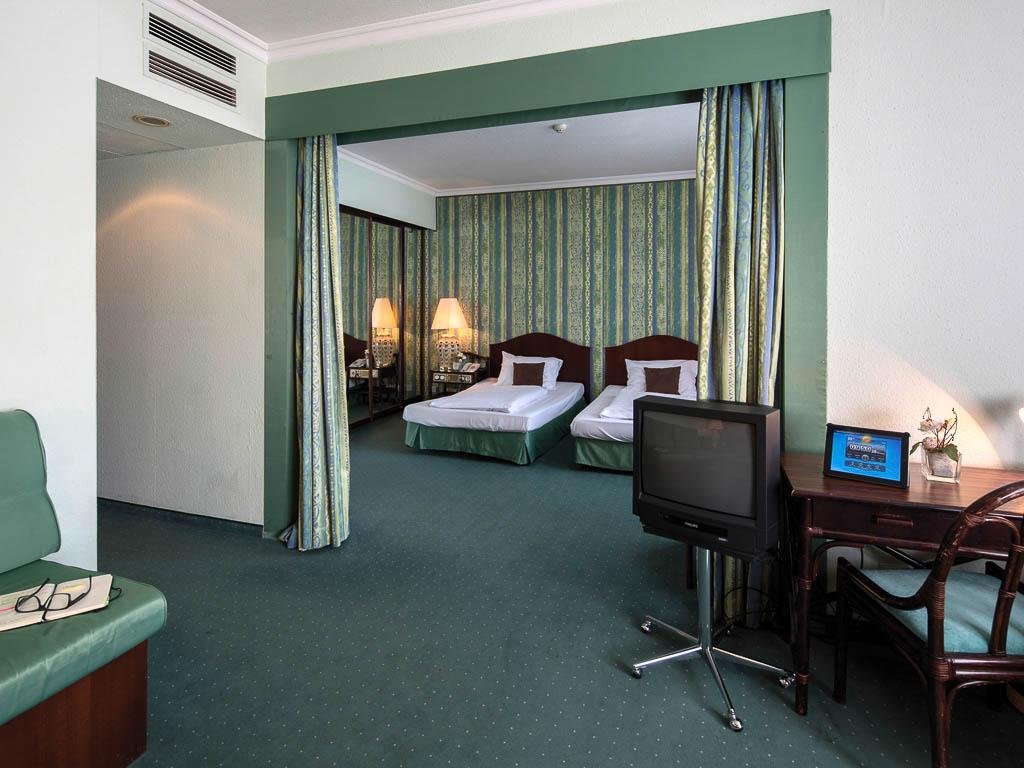 Фото Eventhotel Pyramide