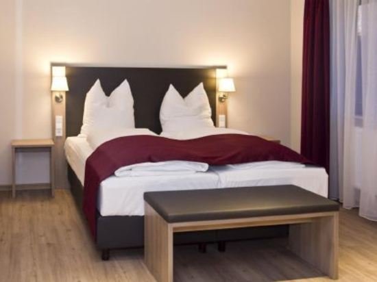 Фото Troll's Brauhaus Hotel