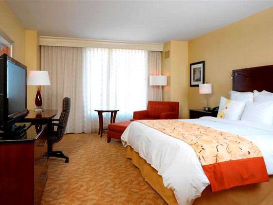 Фото Raleigh Marriott City Center
