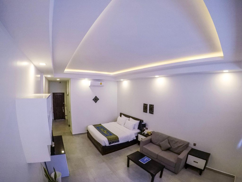 Фото The Local Time Village