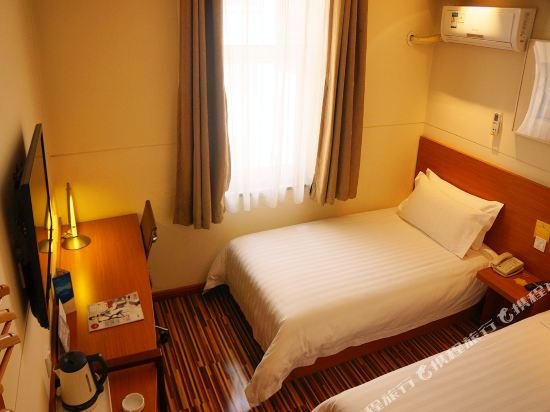 Фото Goldmet Inn Datong Nanhuan Road Mingtang Park