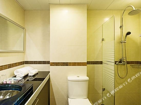 Фото Pop Inn Mong Kok