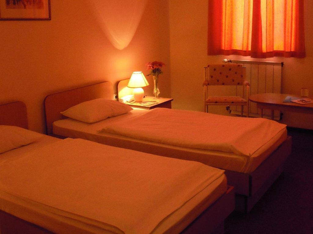 Фото Platan Hotel